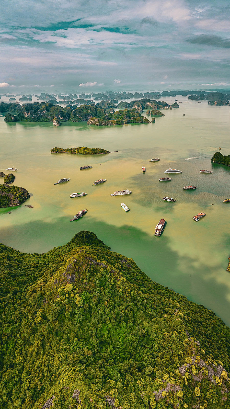 Hanoi and Saigon in 9 days - PHD Tour - Ha Long