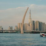 Saigon-river-speedboat-trip-with-the-fresh-air-and-villas-of-the-high-class-people-who-got-million-dollars